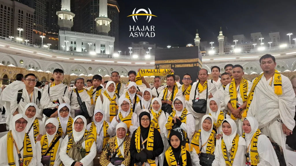 Jamaah Hajar Aswad Mubaroq